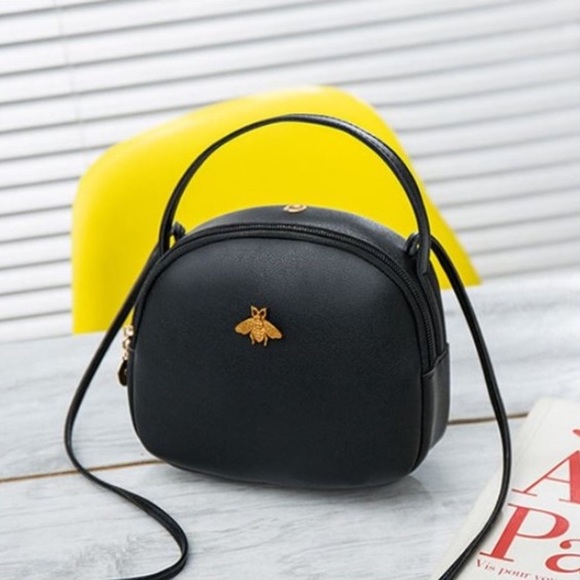 **FINAL PRICE** Honey bee charm small crossbody - Picture 7 of 8